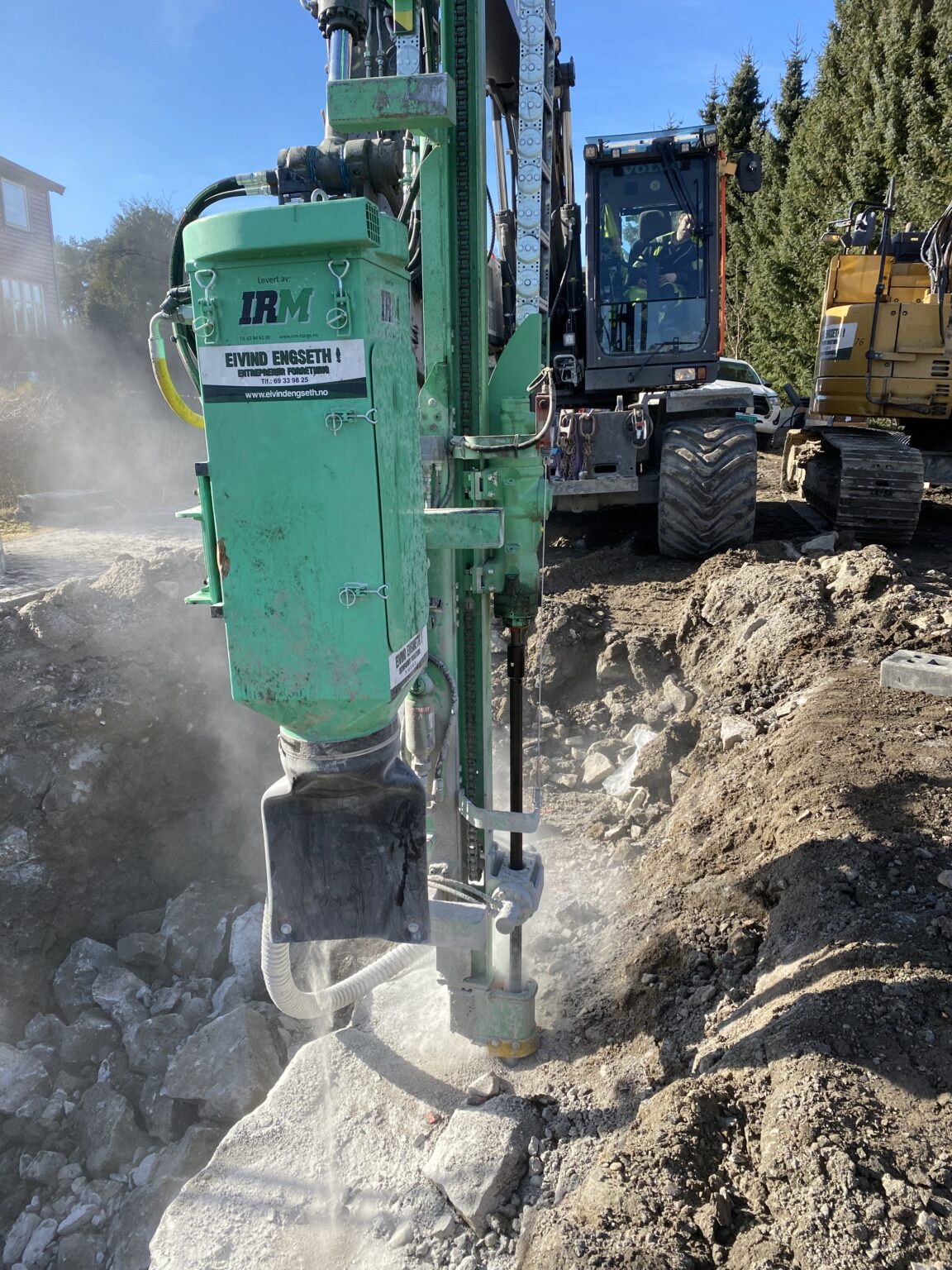 Montabert boretårn Micro CPA HC 25. - Eivind Engseth Entreprenør AS